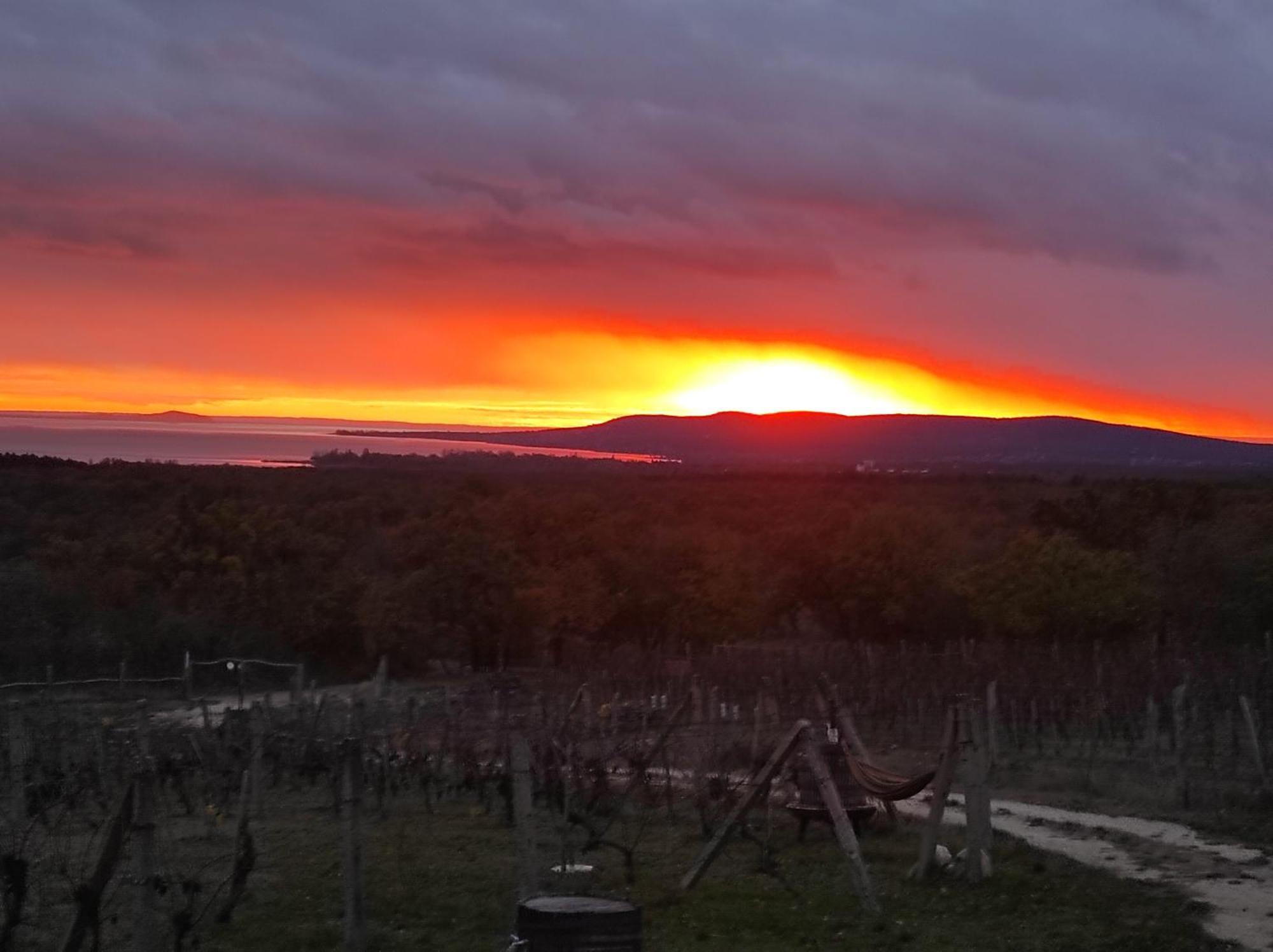 Napraszállás Vendégház Balatonakali Esterno foto